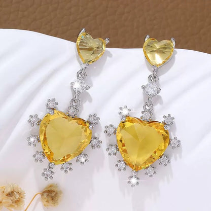 Heart Shape Stud Earrings For Women In Copper With Zircon Inlay, Featuring Design