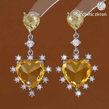 Heart Shape Stud Earrings For Women In Copper With Zircon Inlay, Featuring Design