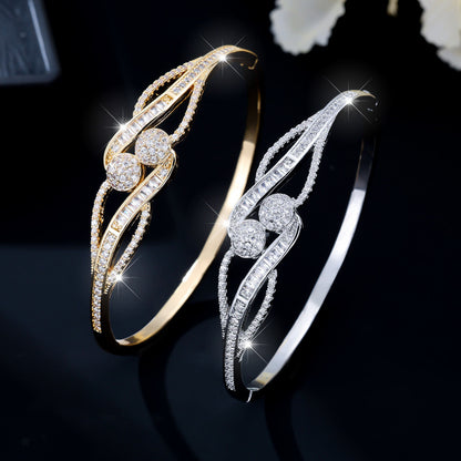 Geometric Copper Bangle With Zircon Inlay In Simple Style For Women