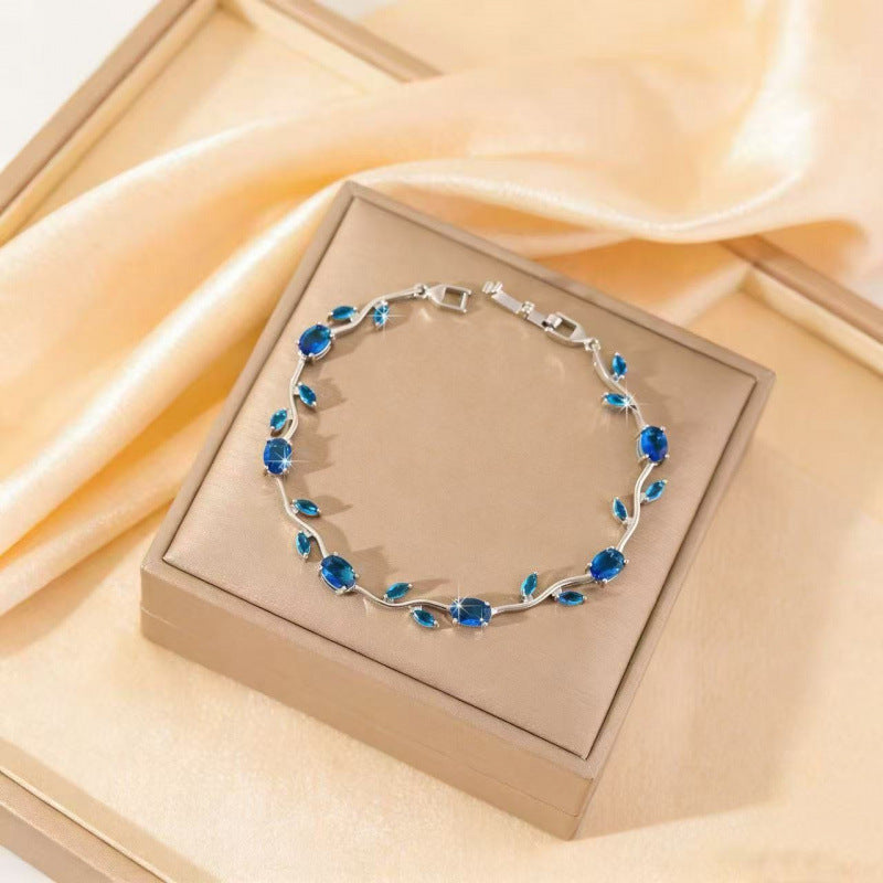 Simple Style Leaf Bracelet For Women In Electroplated Copper With Zircon Inlay