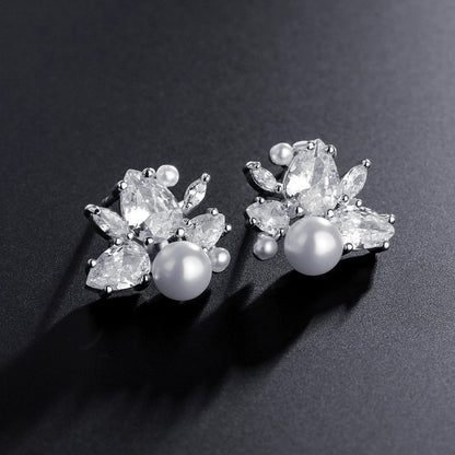 Petal Stud Earrings For Women In Rose Gold Featuring Copper Ear Pins And Zircon Inlay