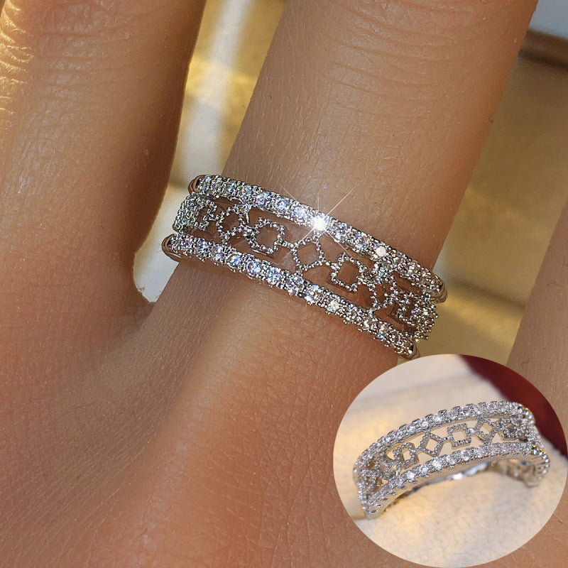 Simple Style Irregular Copper Ring For Women With Zircon Inlay In Gold