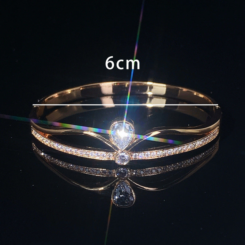Elegant Crown Inlay Copper Bangle With Zircon In Gold