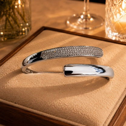 Asymmetrical Copper Bangle In Gold Featuring Simple Style, Perfect For Daily Wear