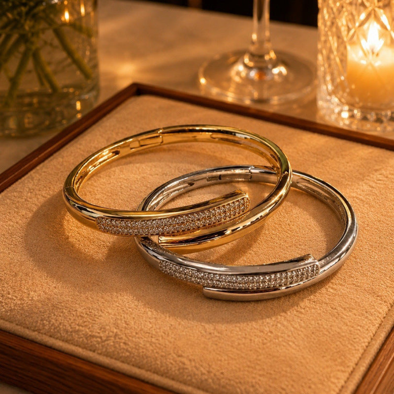 Asymmetrical Copper Bangle In Gold Featuring Simple Style, Perfect For Daily Wear