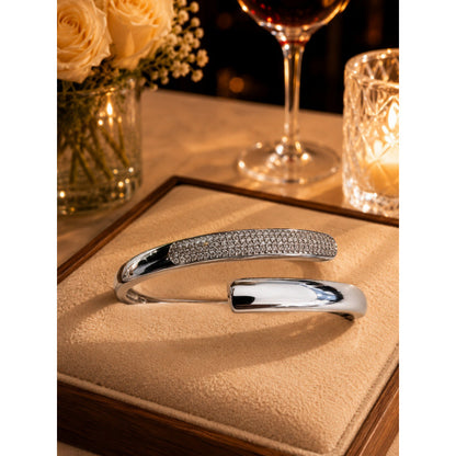 Asymmetrical Copper Bangle In Gold Featuring Simple Style, Perfect For Daily Wear