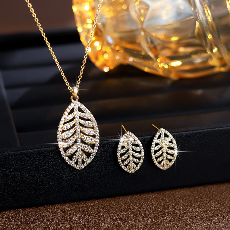 Simple Style Leaves Jewelry Set For Women With Electroplated Brass And Zircon Inlay In Bezel Setting