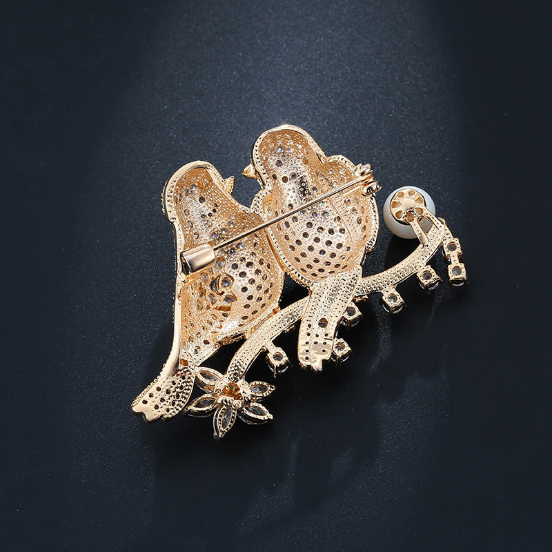 Animal Pin In Silver Copper Featuring Diamond Craft And Zircon Inlay