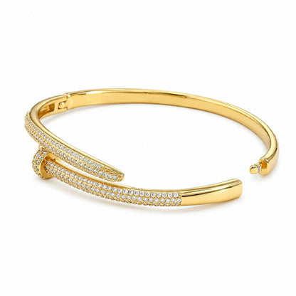 Irregular Copper Bangle With Electroplated Gold Plating Process For Stylish Wear