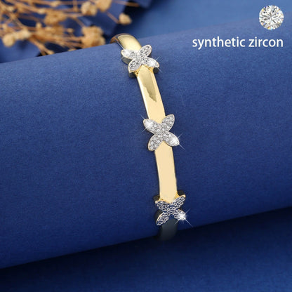 Heart Shape Inlay Bangle For Women, Electroplated Copper With Zircon Inlay, Elegant And Stylish Jewelry