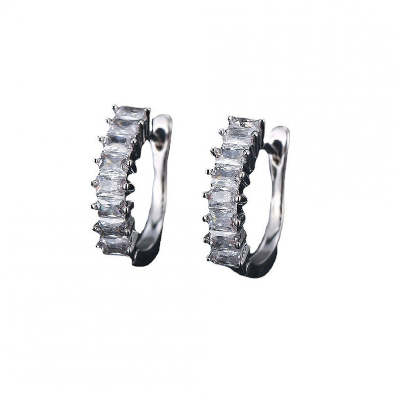 Sweet Style Circle Earrings For Women With Bezel Setting, Electroplated Copper And Zircon Inlay