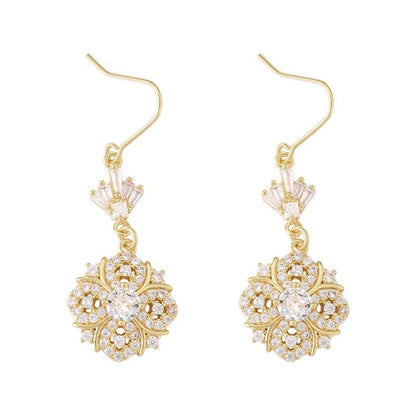 Irregular Stud Earrings For Women Featuring Electroplated Finish And Copper Posts Inlaid With Zircon