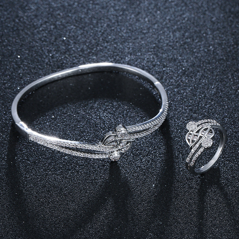 Heart Shape Bangle For Women In , Electroplated Copper With Gold Plating