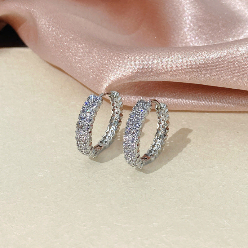 Women’s Gold Copper Hoop Earrings With Zircon Inlay Featuring Elegant Circle Design