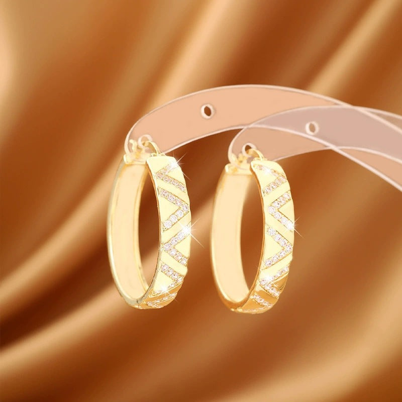 Simple Style Letter Earrings For Women With Copper Ear Pins And Zirconia Inlay