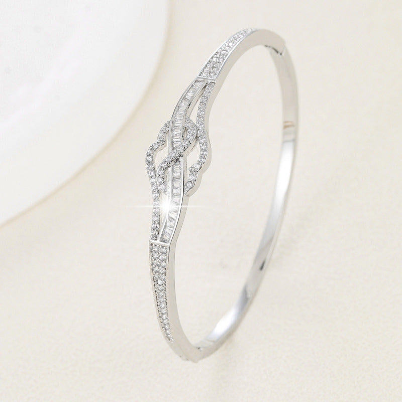 Irregular Inlay Copper Bangle For Women In Simple Style With Electroplated Gold Plating And Rhinestone Details