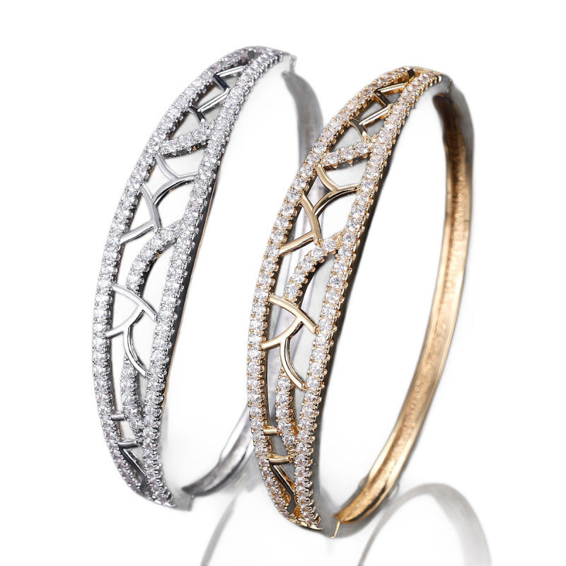 Luxurious Geometric Copper Bangle For Women With Zircon Inlay
