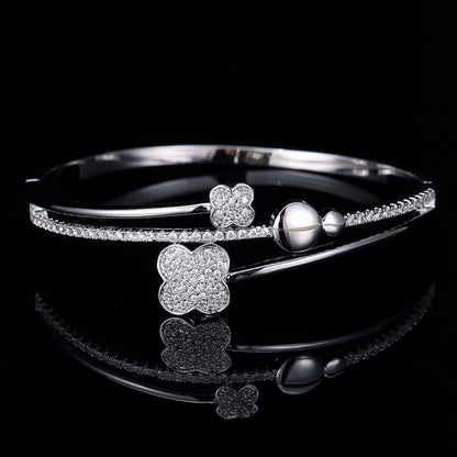 Lucky Heart Copper Bangle With Zircon Inlay, Simple Style For Women