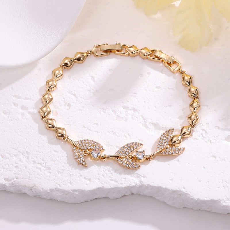 Leaves Pattern Women’s Bracelet In Gold Electroplated Copper With Zircon Inlay