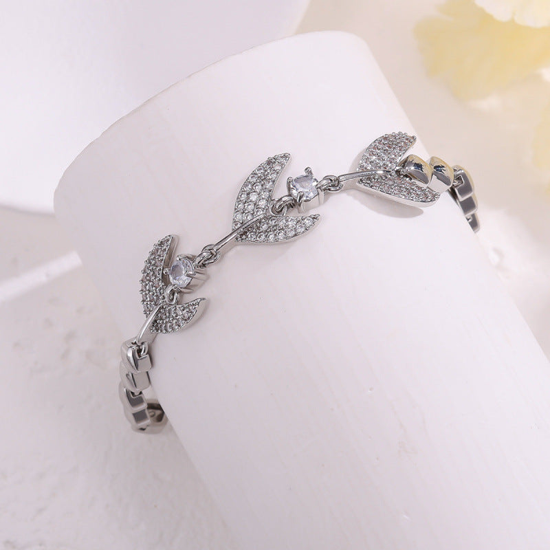 Leaves Pattern Women’s Bracelet In Gold Electroplated Copper With Zircon Inlay