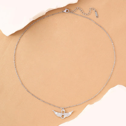 Hip-Hop Style Cross Pendant Necklace For Women With Zircon Inlay On Copper Electroplated Cable Chain
