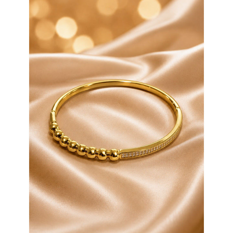 Round Copper Bangle For Women In Simple Style With Zircon Inlay And Electroplated Gold Plating