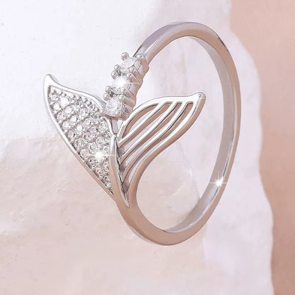 Women’s Fish Tail Ring In Copper, Stylish And Elegant Jewelry Accessory