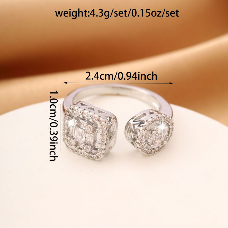 Square Copper Ring For Women With Electroplated Gold Plating And White Rhinestone Inlay
