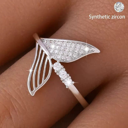 Women’s Fish Tail Ring In Copper, Stylish And Elegant Jewelry Accessory