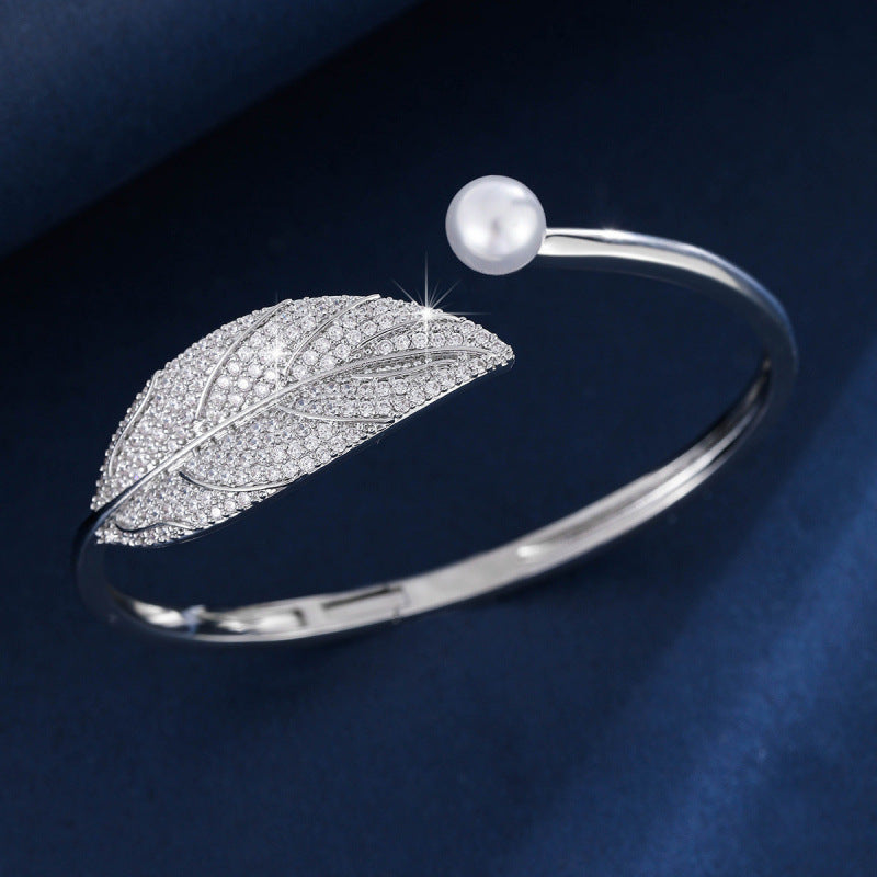 Leaves Pattern Copper Bangle With Zircon Inlay, Simple Style For Women