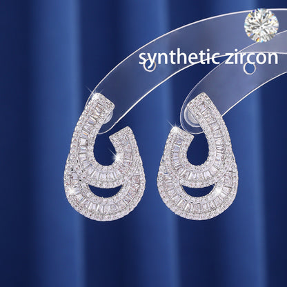 Geometric White Stud Earrings For Women In Electroplated Copper With Zircon Inlay