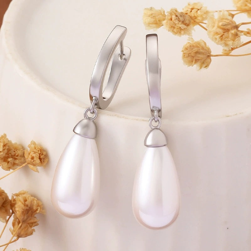 Water Droplets Earrings For Women Featuring Freshwater Pearl Inlay And Electroplated Copper Studs
