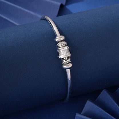 Women’s Circle Bangle Featuring Electroplated Copper With Zircon Inlay For Elegant Style