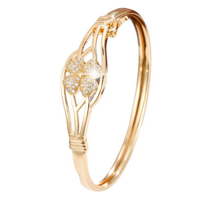 Flowers Inlay Bangle In Copper With Electroplated Gold Plating And Zircon Inlay
