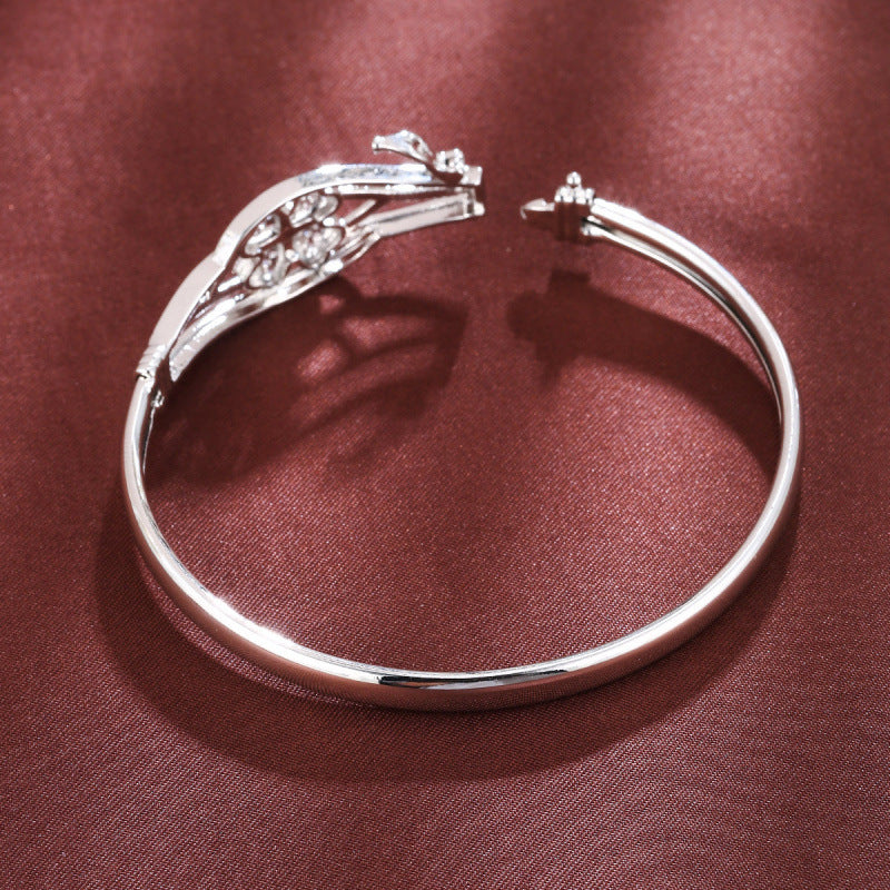 Flowers Inlay Bangle In Copper With Electroplated Gold Plating And Zircon Inlay