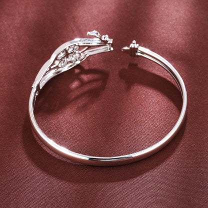 Flowers Inlay Bangle In Copper With Electroplated Gold Plating And Zircon Inlay