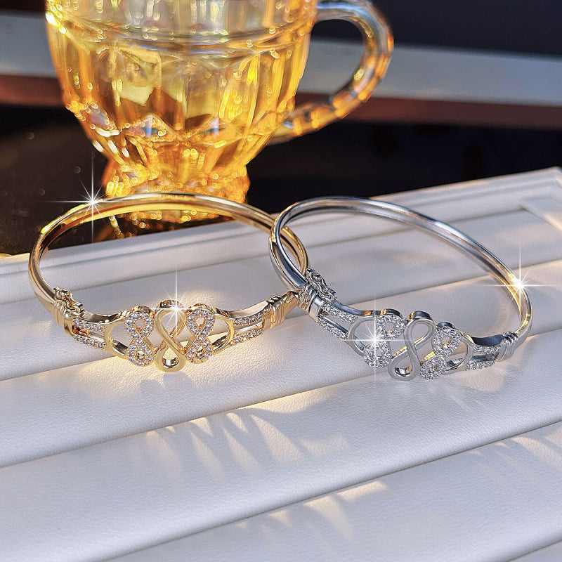 Elaborate Infinity Bangle For Women In Retro Style Featuring Electroplated Copper With Zircon Inlay
