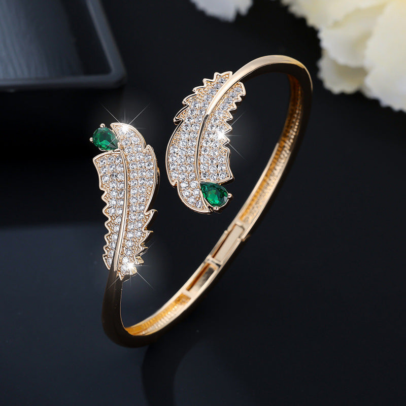Retro Feather Inlay Copper Bangle With Zircon In Gold