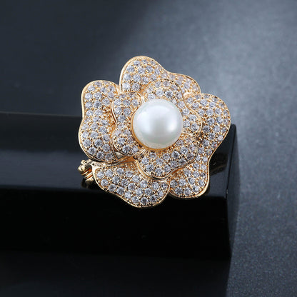 Rose Pin In White Copper With Rhinestones, Featuring Electroplated Craftsmanship