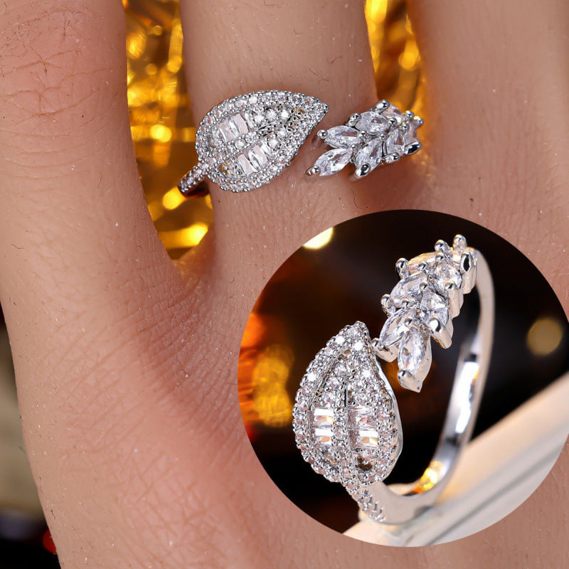 Elaborate Copper Leaves Ring For Women In Pastoral Style, 1 PCS Package