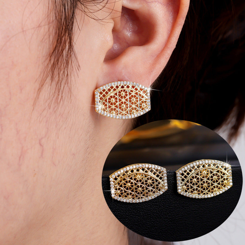Luxurious Star Jewelry Set For Women In Electroplated Copper With Zircon Inlay
