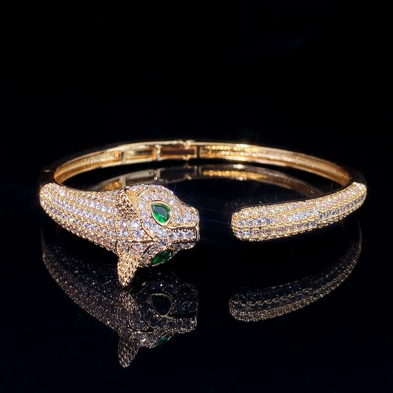 Women’s Animal Pattern Copper Bangle With Zircon Inlay, Electroplated Gold Plating