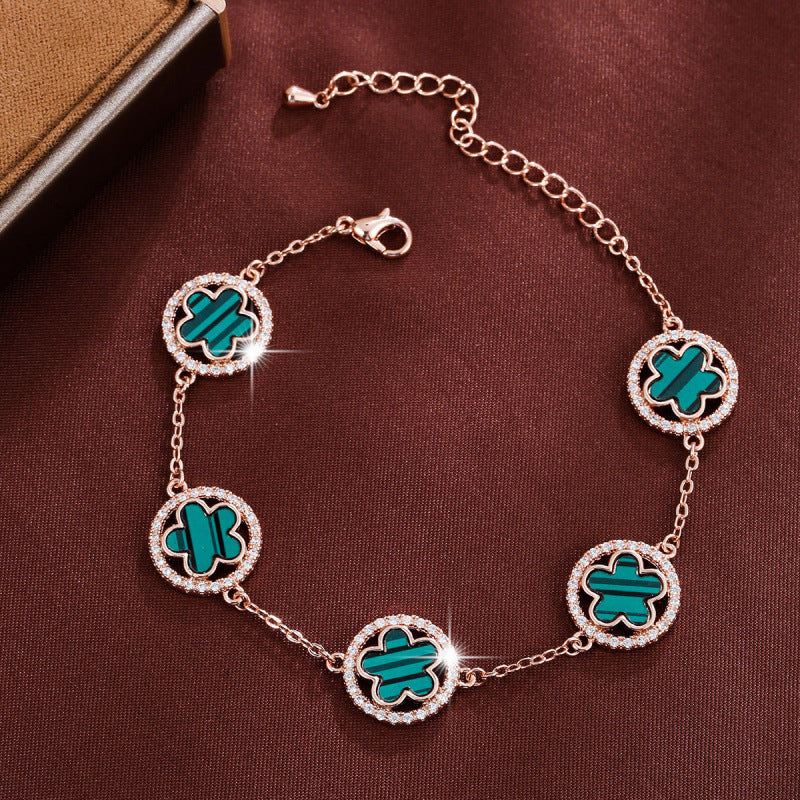 Simple Style Flowers Bracelet For Women In Copper With Electroplated Gold Plating And Zircon Inlay
