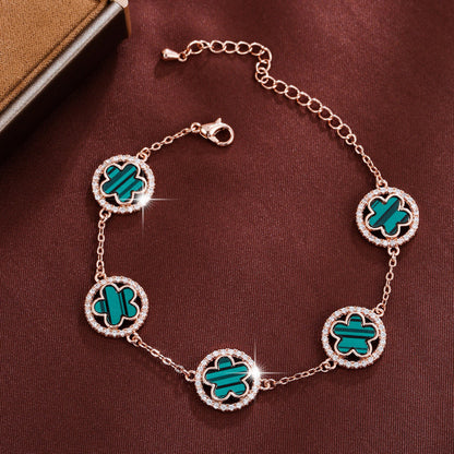 Simple Style Flowers Bracelet For Women In Copper With Electroplated Gold Plating And Zircon Inlay