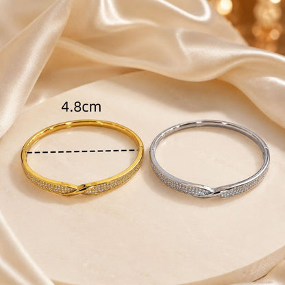 Simple Style Geometric Inlay Bangle In Copper With Zircon Electroplated Gold Plating