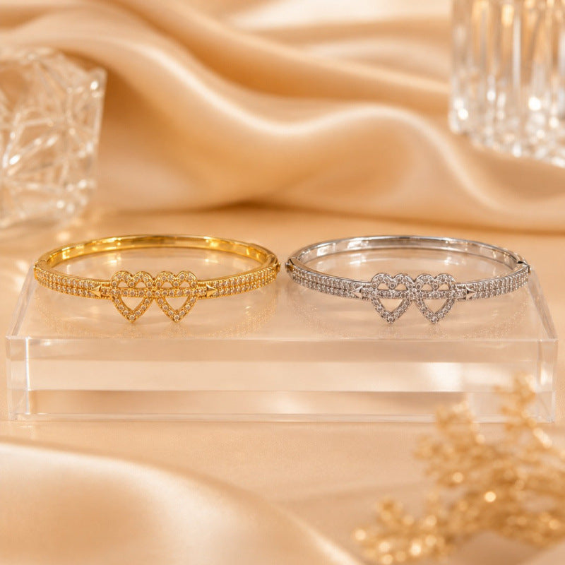Romantic Heart Shape Copper Bangle For Women With Zirconia Inlay And Electroplated Gold Plating
