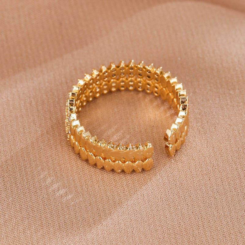 Sweet Geometric Ring For Women With Electroplated Copper And Zircon Inlay Featuring Bezel Setting