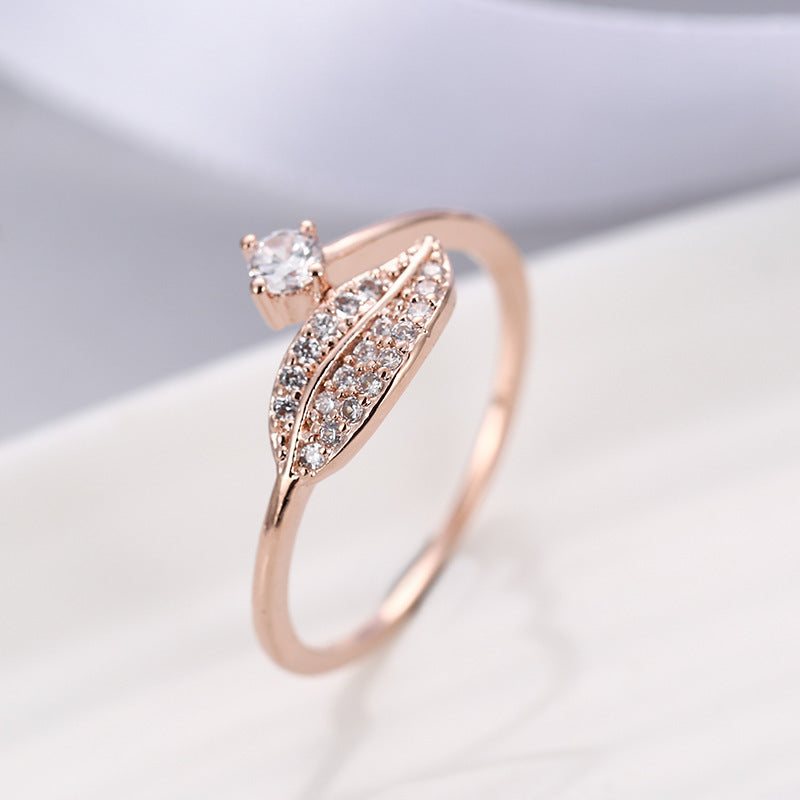 Simple Style Leaves Ring For Women In Electroplated Copper With Rhinestone Inlay