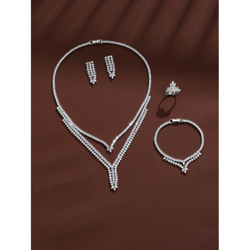 Retro Style Copper Tassel Earrings For Women, 4 Pieces Set Jewelry Set