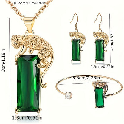 Women’s Cheetah Print Pendant Necklace With Golden Plated Copper And Artificial Crystal Inlay On Cable Chain